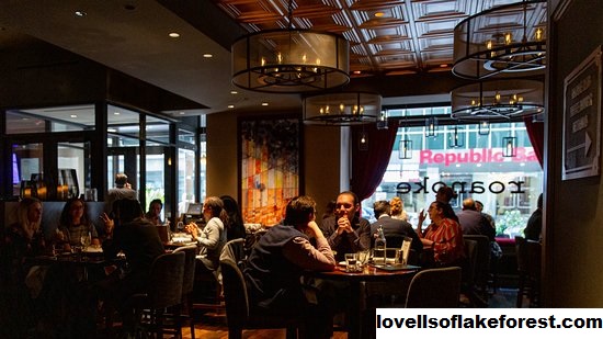 6 Restoran Terbaik di Chicago untuk Turis