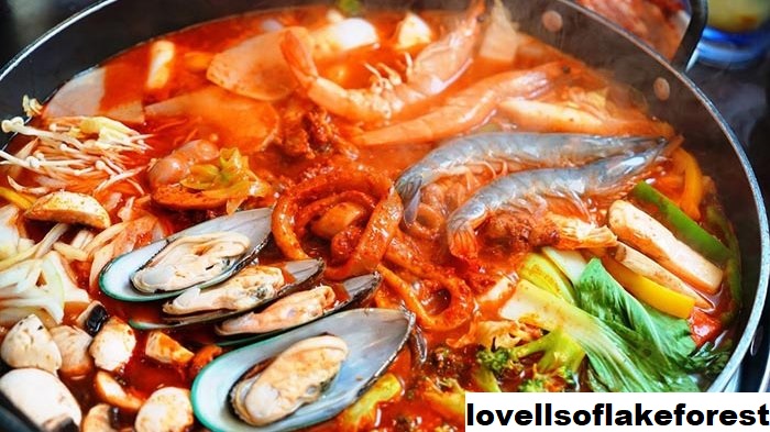 Destinasi Tempat Wisata Dengan Makanan Seafood Terbaik